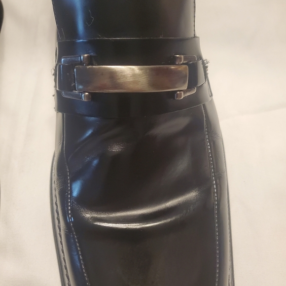 Kenneth Cole Reaction Bottoms Away Loafers Black Leather Chrome Accent Size 12 - Picture 14 of 16